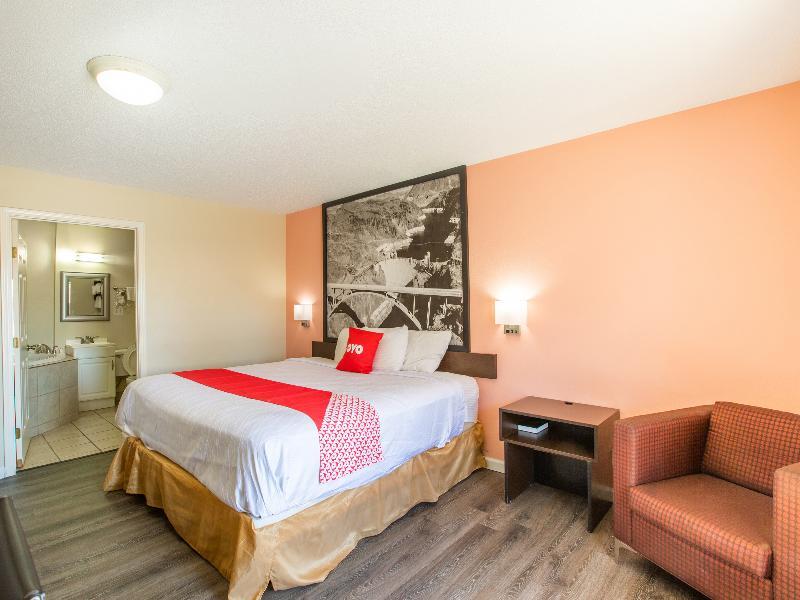 ברוקהייבן Rodeway Inn & Suites מראה חיצוני תמונה